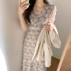 韩版夏季新款紫色碎花裙子夏天泡泡袖气质甜美雪纺连